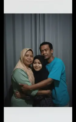 foto bareng ayah ibu