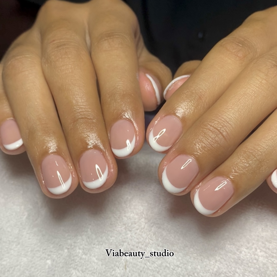 Arte de uñas francés 