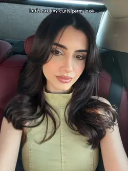 Curly hair trend