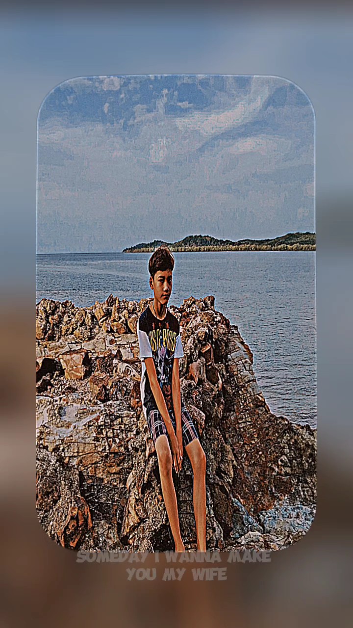 Like And Follow လေး