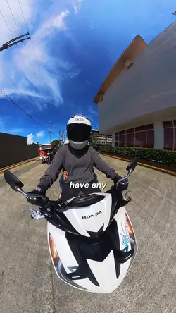 Statue Intercom Sing