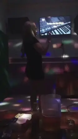 room karaoke