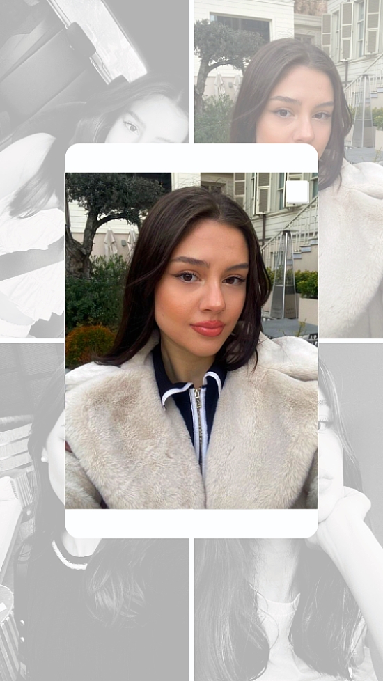 Insta Grid Selfie