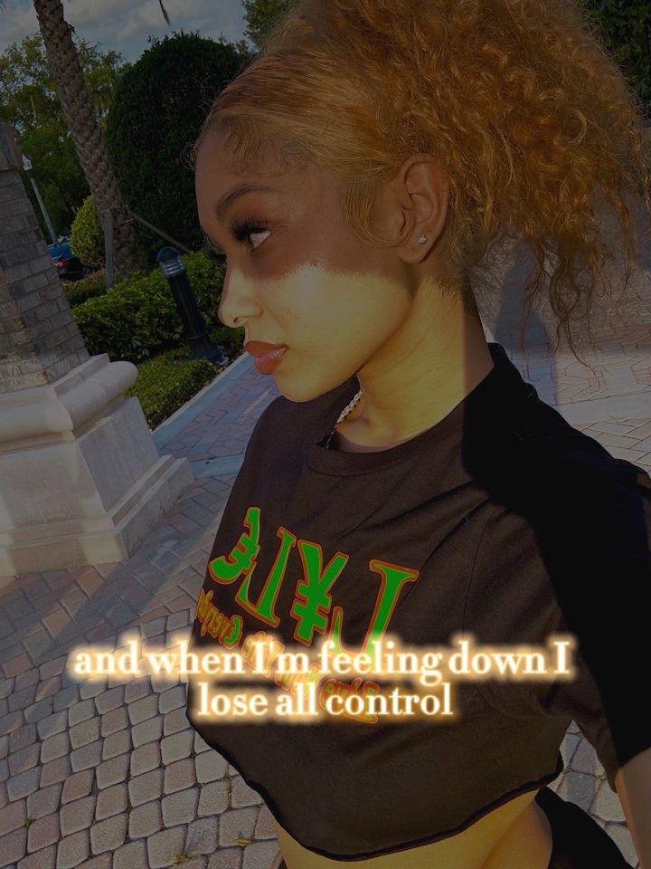 I lose all control 🦋