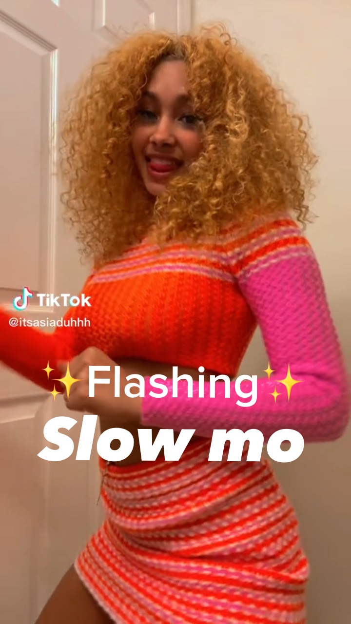 Berkedip lambat mo✨