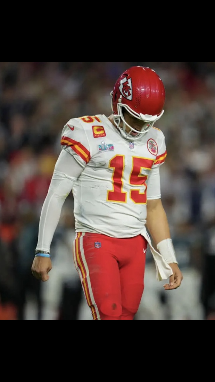 Patrick Mahomes bearbeiten