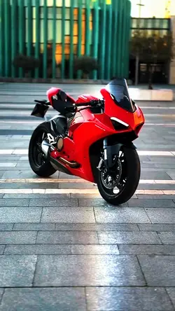 Ducati edit /Moto