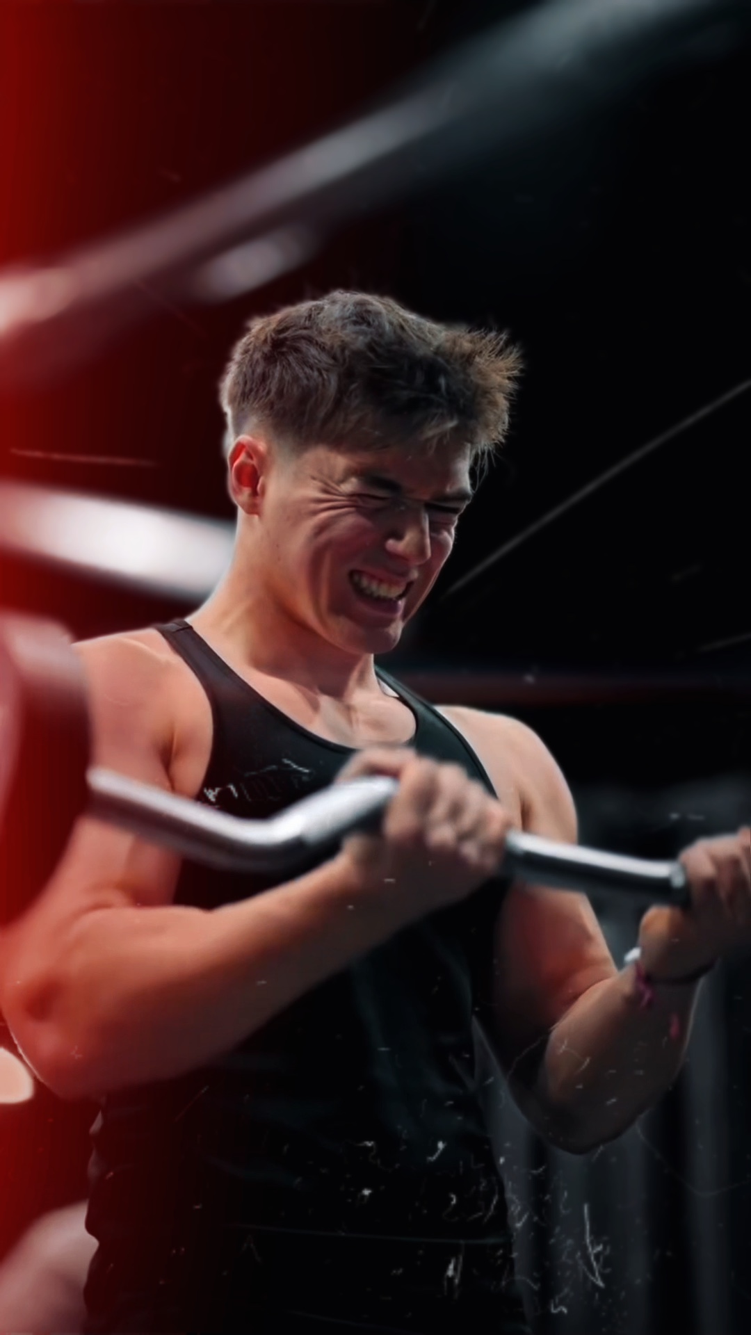 [COURT CLIP DE GYM]