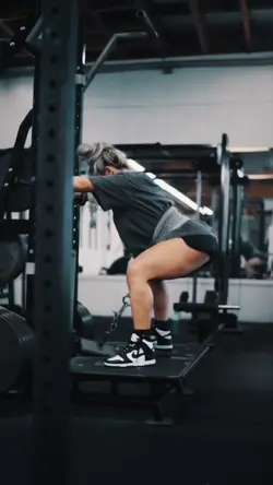 GYM [ 3 CLIPS ]