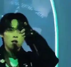 Lee know edit 🗣️⭐️