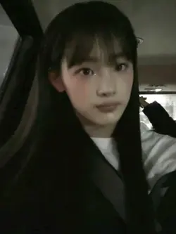 I miss Minji's bangs