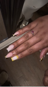 Nail girlies 