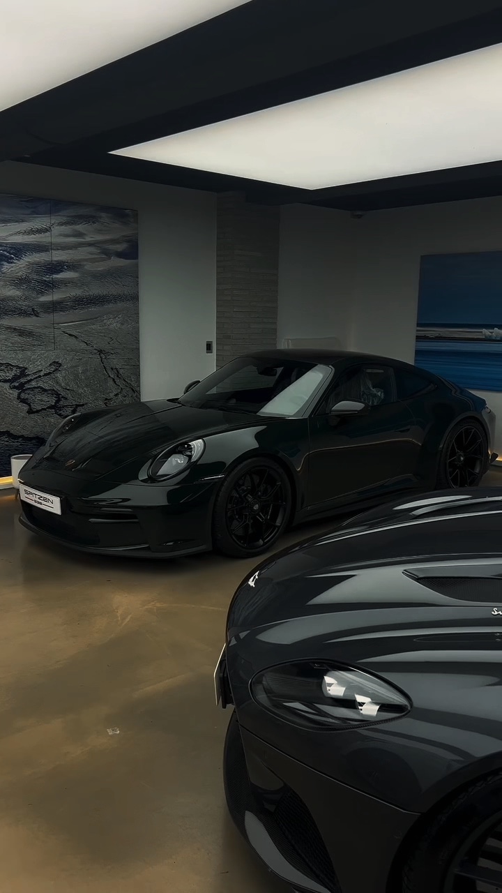 ★ PORSCHE ★