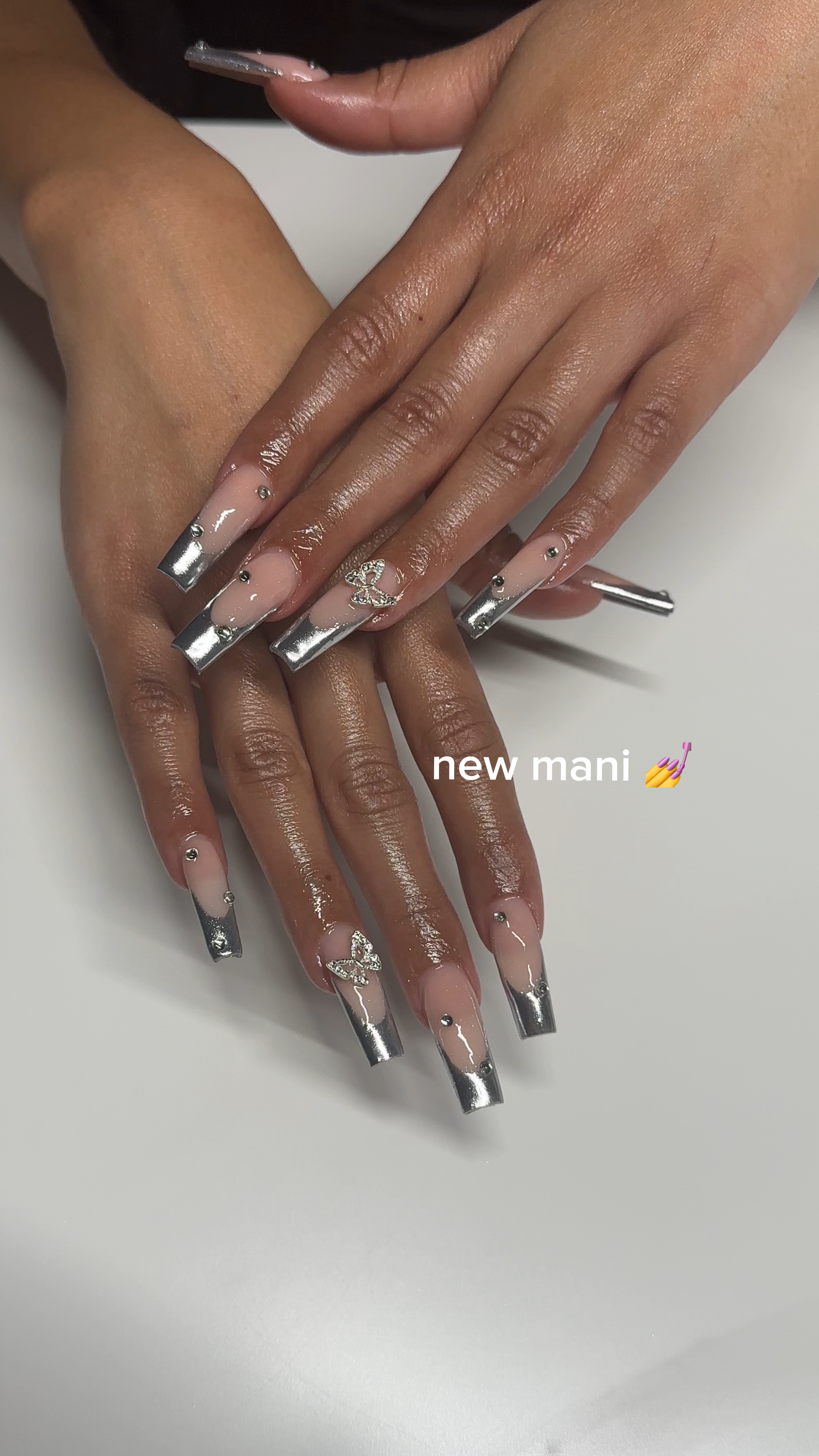 New mani 