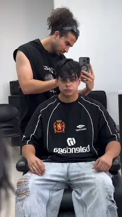 BARBER 💈 