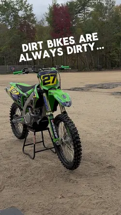 Dirtbike Beauty