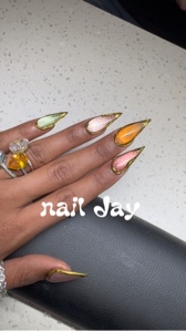DIA DAS UNHAS💕
