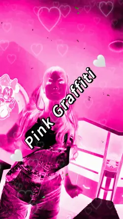 Pink Graffiti 🤍Pix