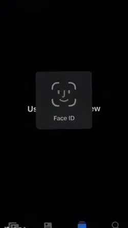 FaceID+Glitch+effect