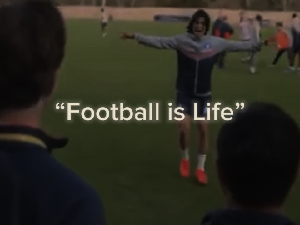 “Football is Life⚽️”