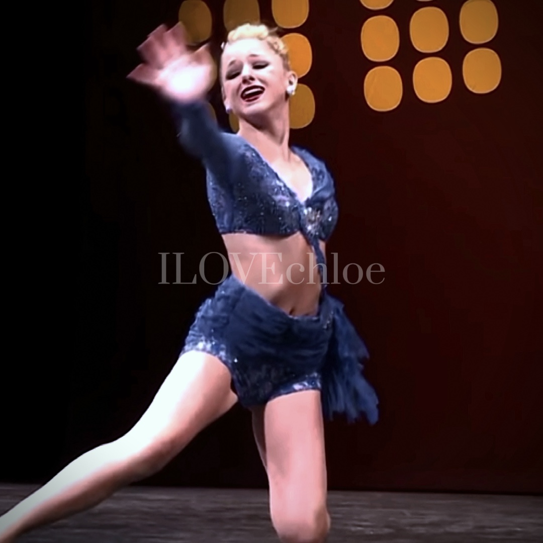 I love chloe 🦋💙