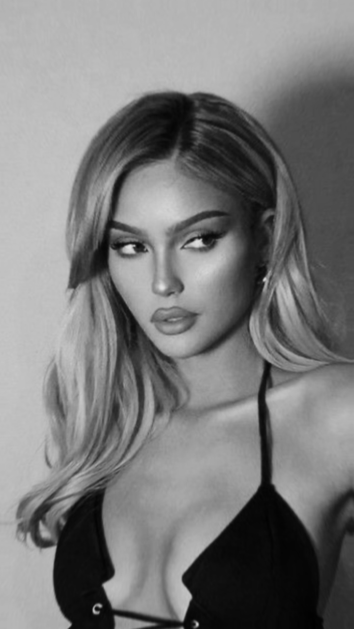 💋🌹 I know it B&W 🌹💋