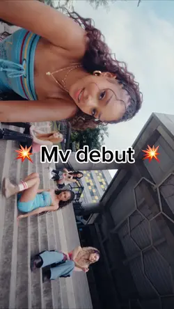 Mv DEBUT 