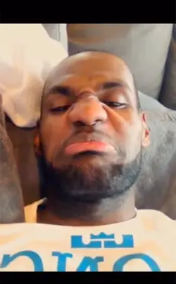 LeBron 👑