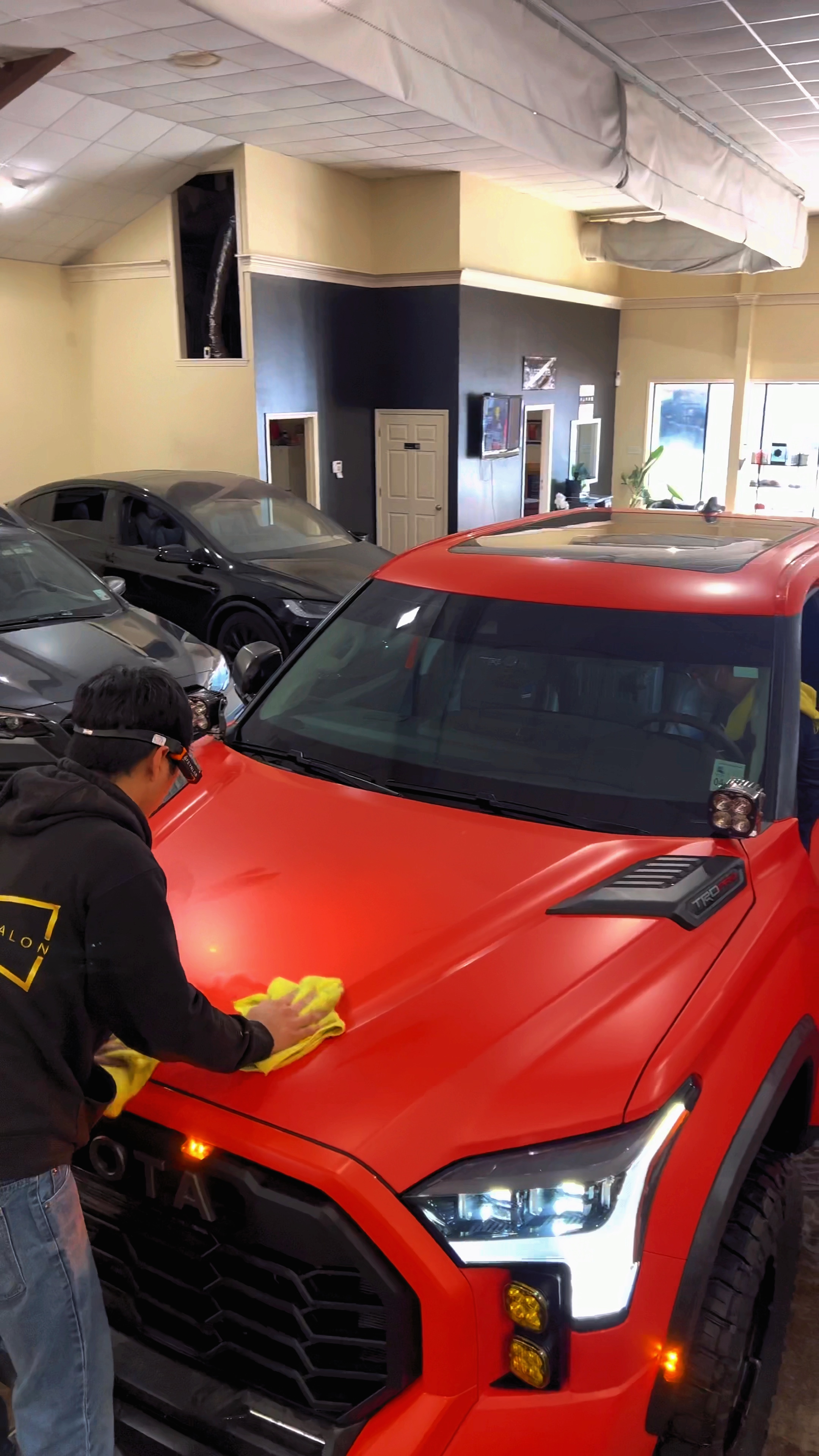 Mobil mengedit kelas warna