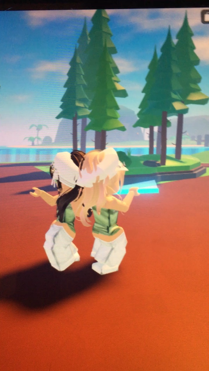 10 likes for voice