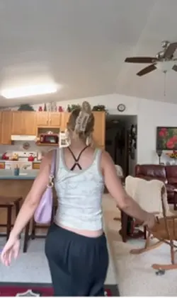 DJ turn it left