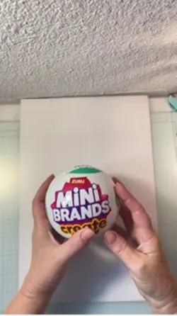 Mini Brand Garde