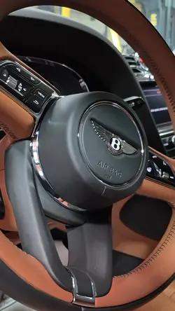 BENTLEY CAR 2025